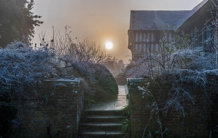 midwinter sunrise at Great Dixter