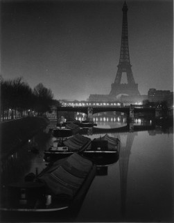 The-Eiffel-Tower-at-Twilight-1932-Custom